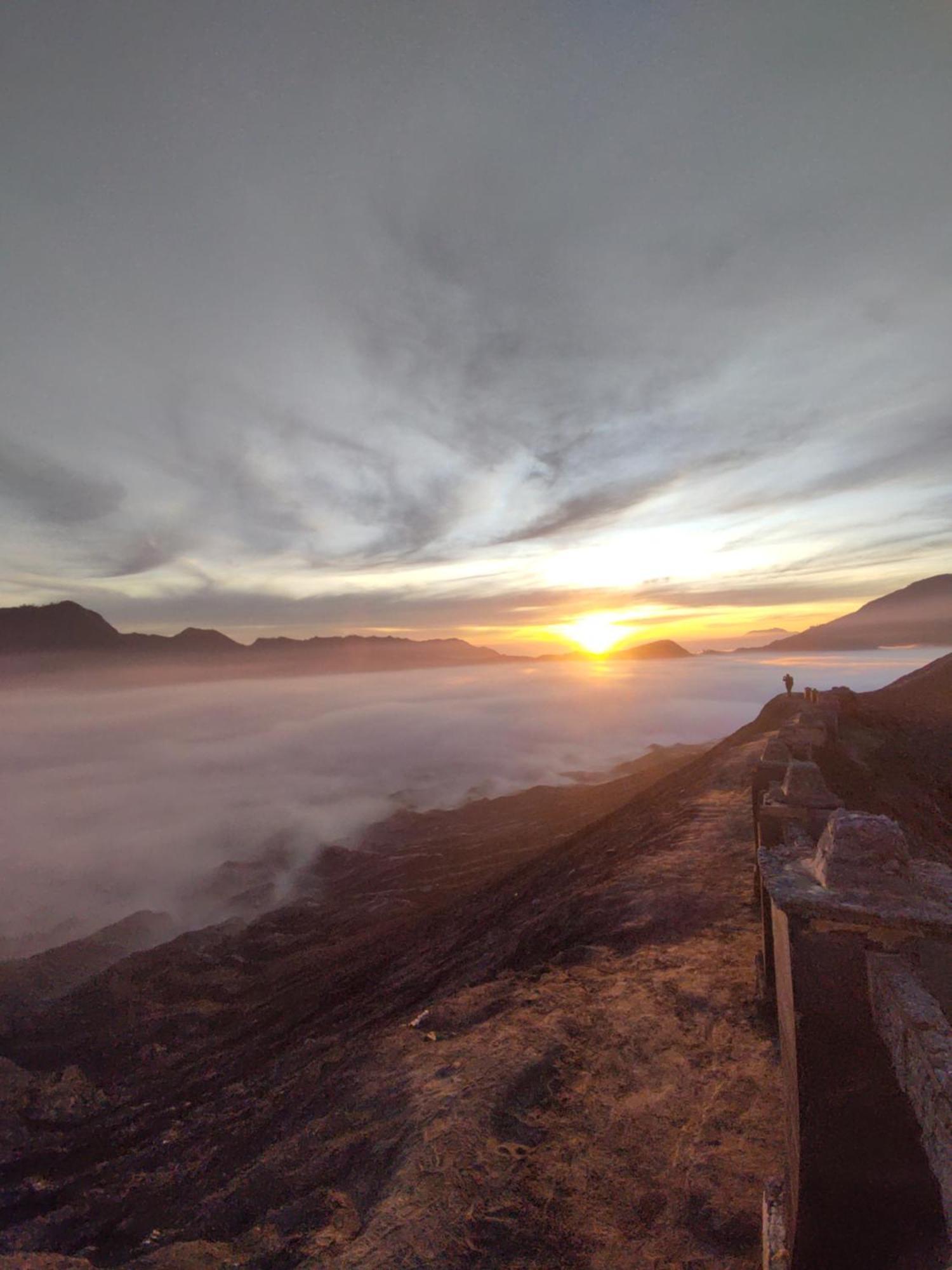 Kopikuin Bromo Homestay Probolinggo Exterior foto